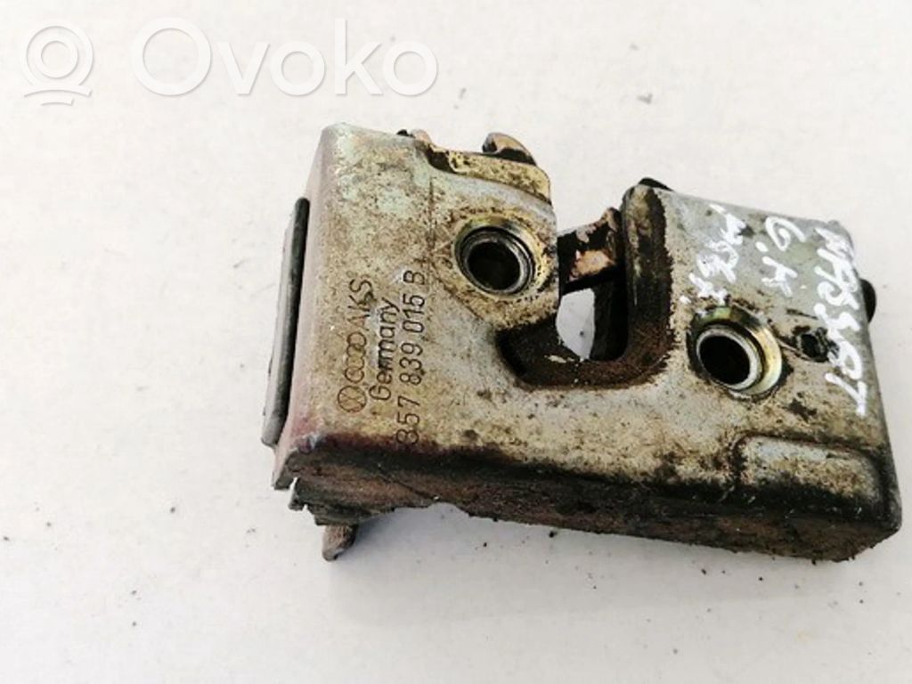 Volkswagen PASSAT B3 Serrure de porte arrière 