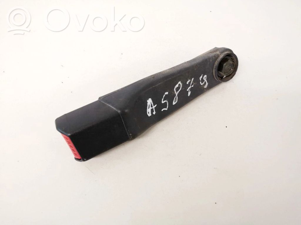 Mitsubishi Lancer Hebilla del cinturón delantero 