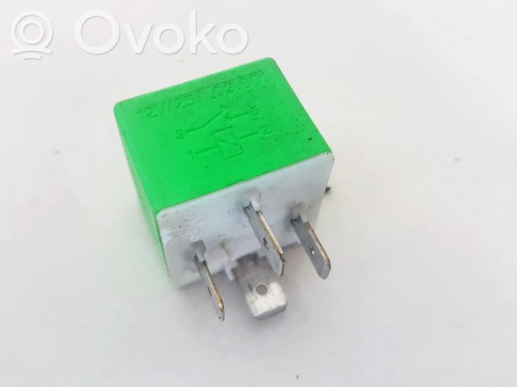 Autres relais   12V25A03601,12V25A03601