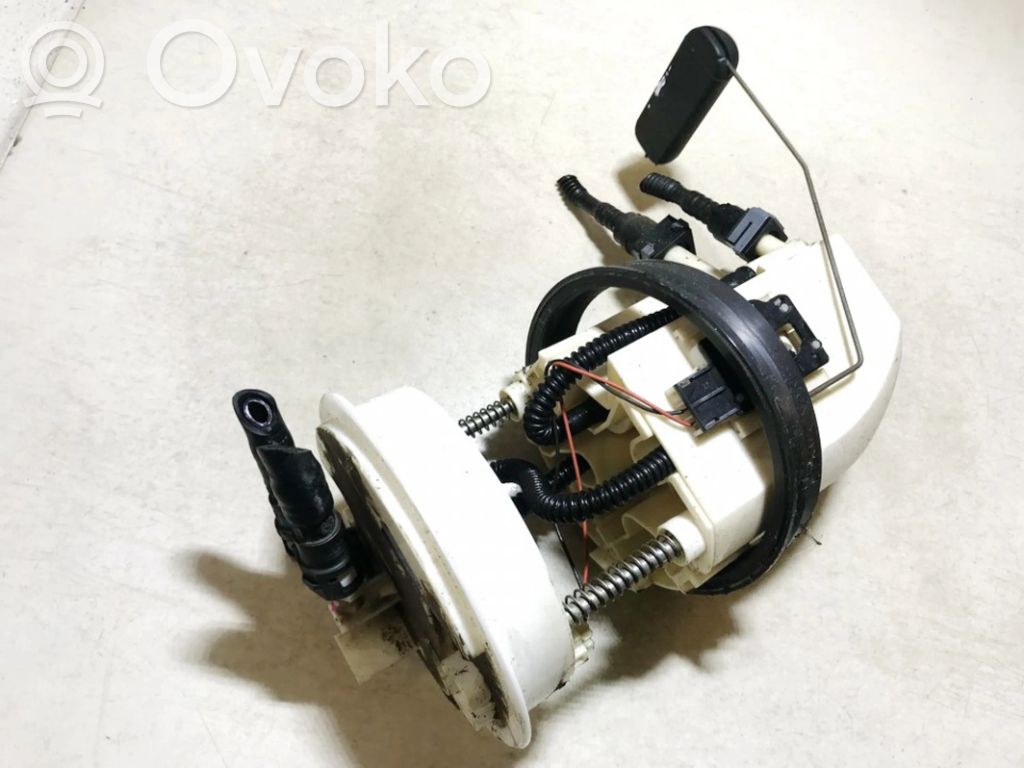 Subaru Outback Pompa carburante immersa