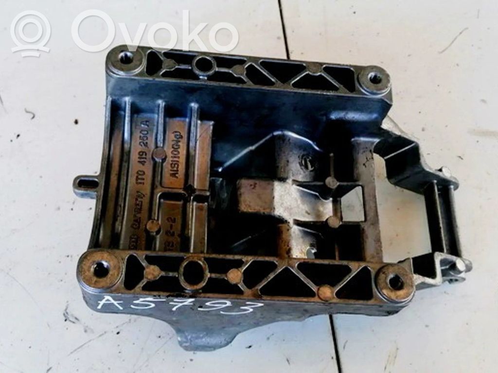 Engine mounting bracket   1T0419250A,1T0419250A