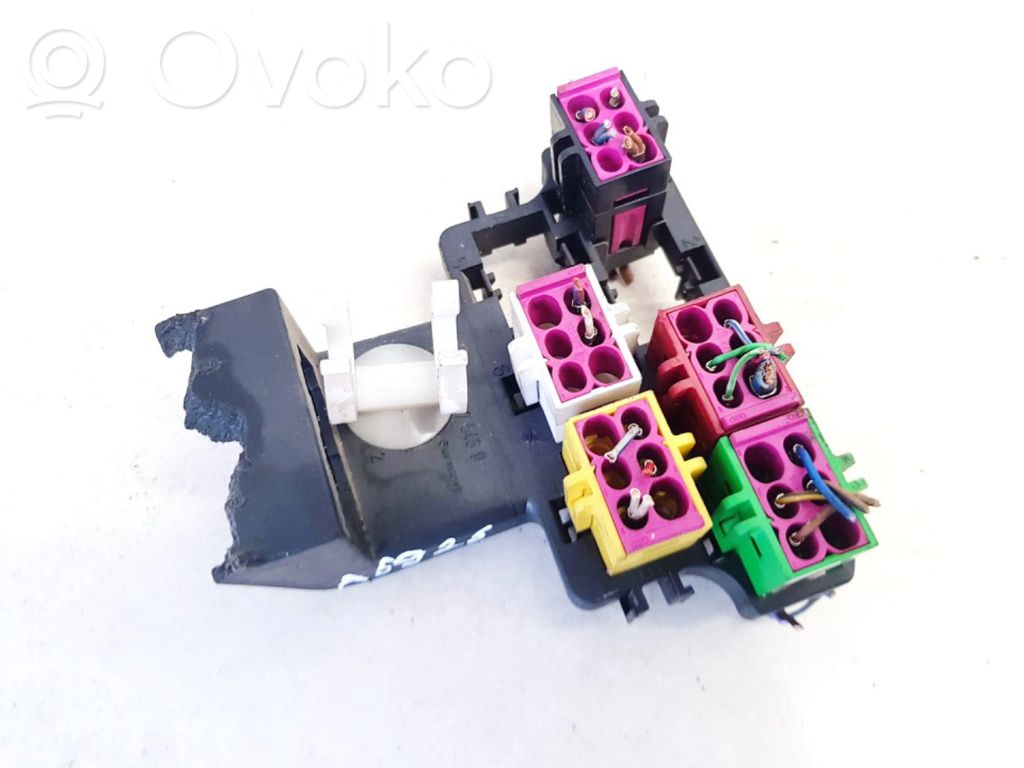 Audi A6 S6 C4 4A Fuse box set 