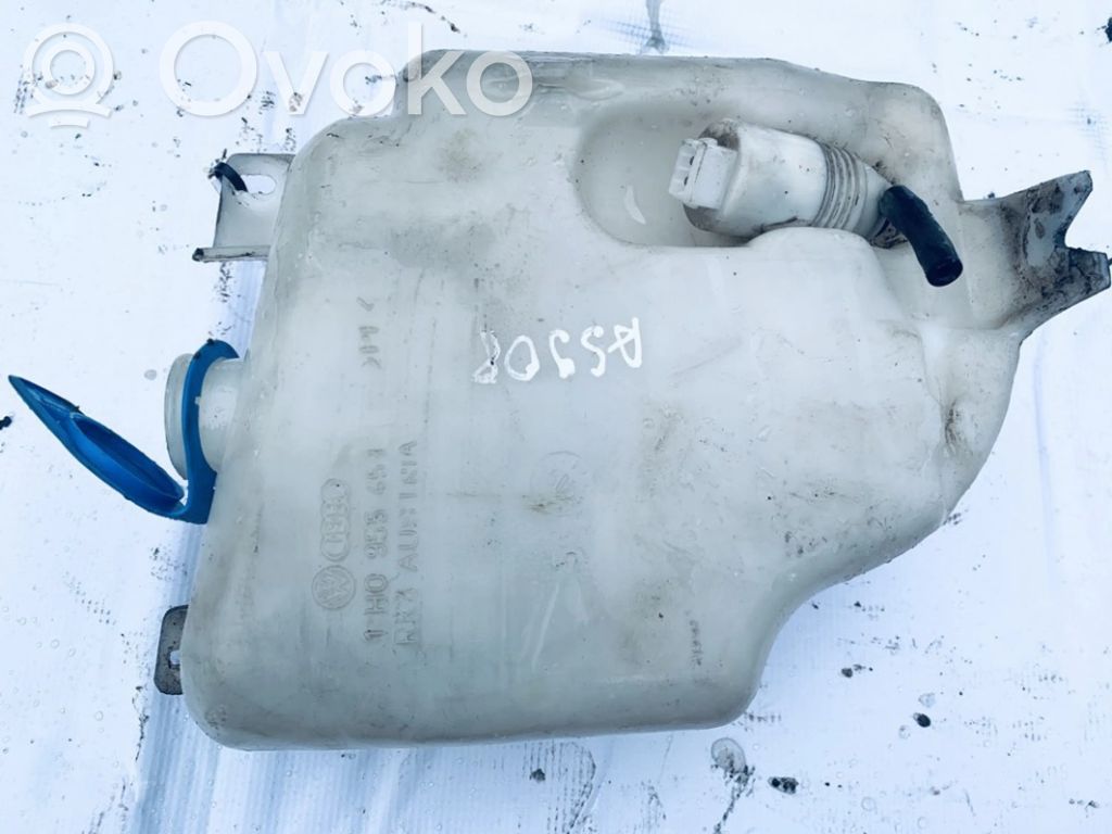 Volkswagen Vento Zbiornik płynu do spryskiwaczy szyby przedniej / czołowej 