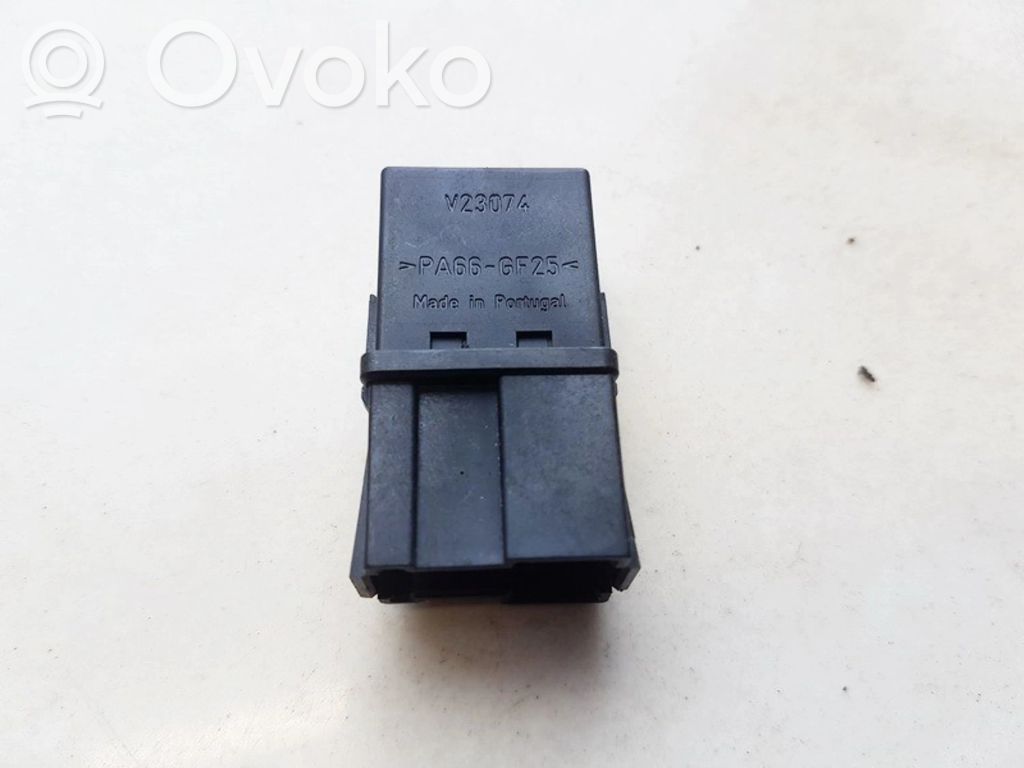 Muu rele   MB95338211,SIEMENSA1001X7,MB95338211,SIEMENSA1001X7