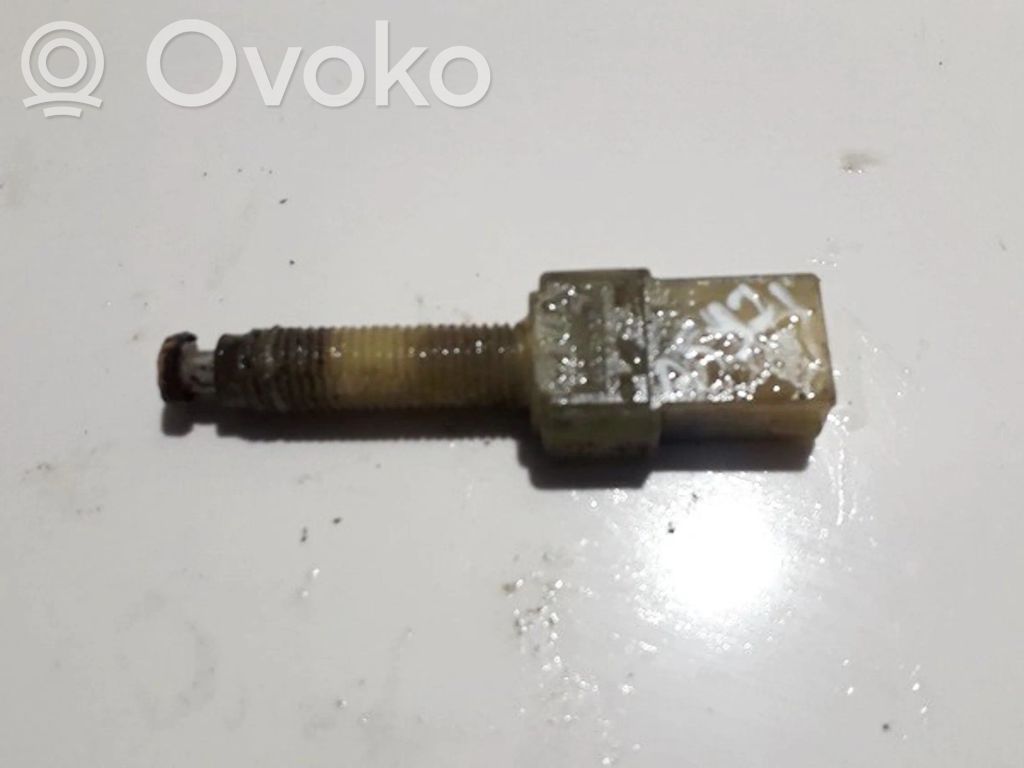 Interruptor sensor del pedal de freno   443945515,443945515