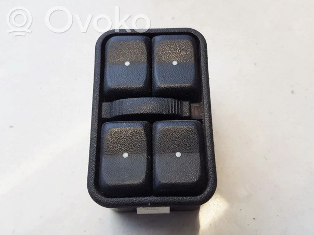 Przyciski szyb   90561086,13363201,13363201,90561086