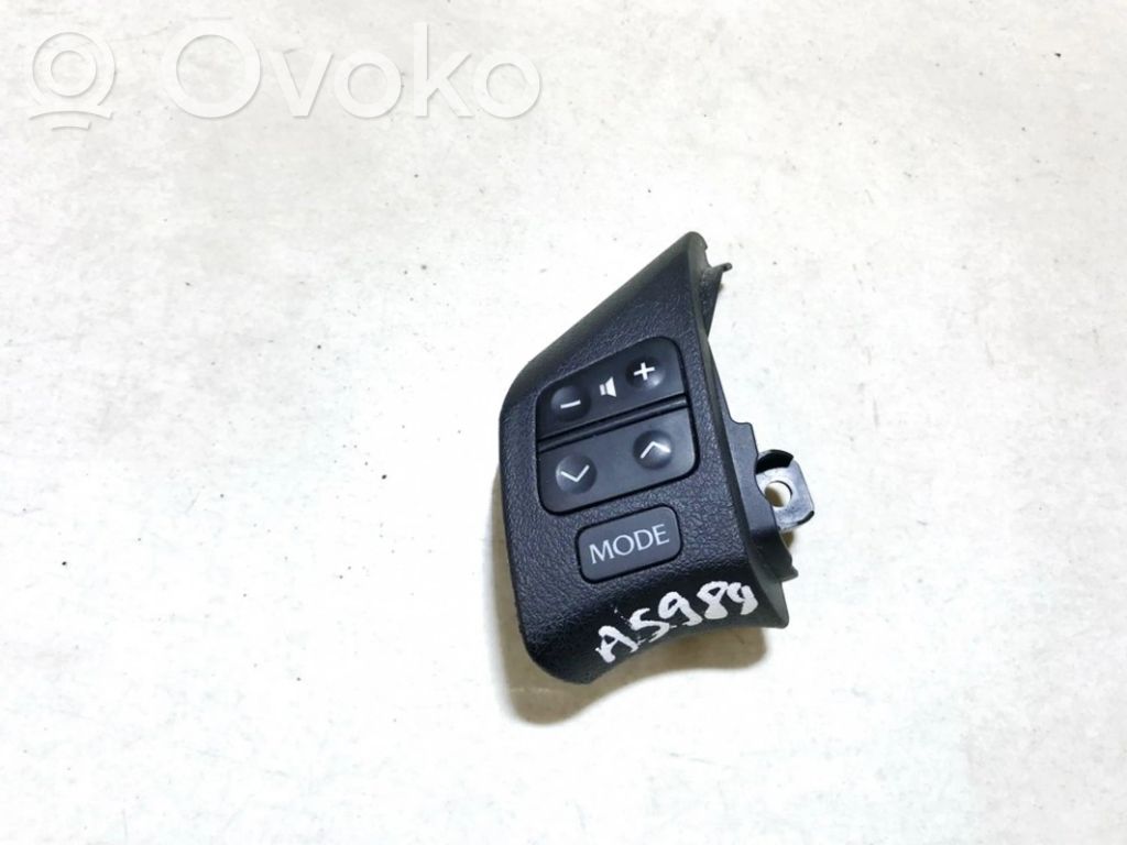 Lexus IS 220D-250-350 Pulsanti/interruttori sul volante 