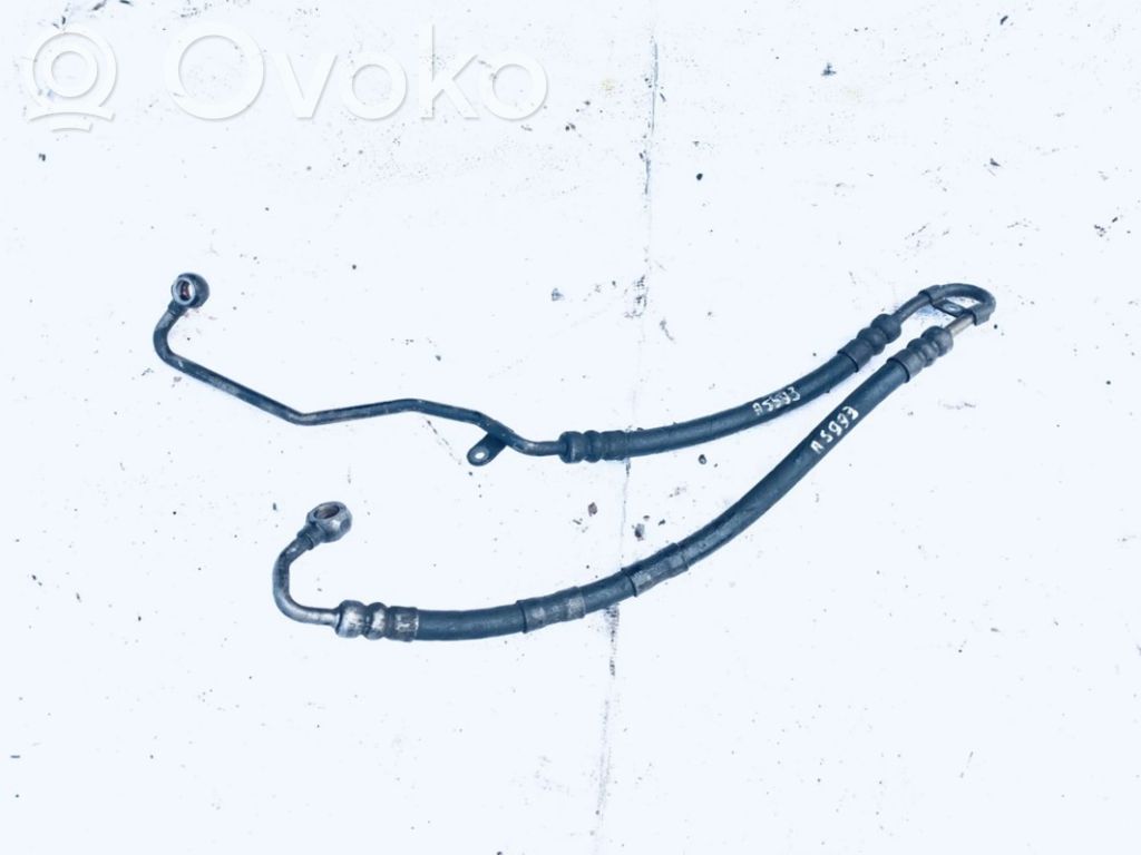 Ohjaustehostimen letkusto   677705001,677705001