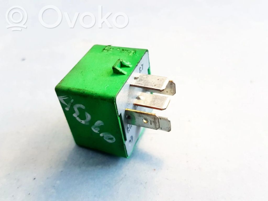 Autres relais   12V35A03531,12V35A03531,12V35A03531,12V35A03531