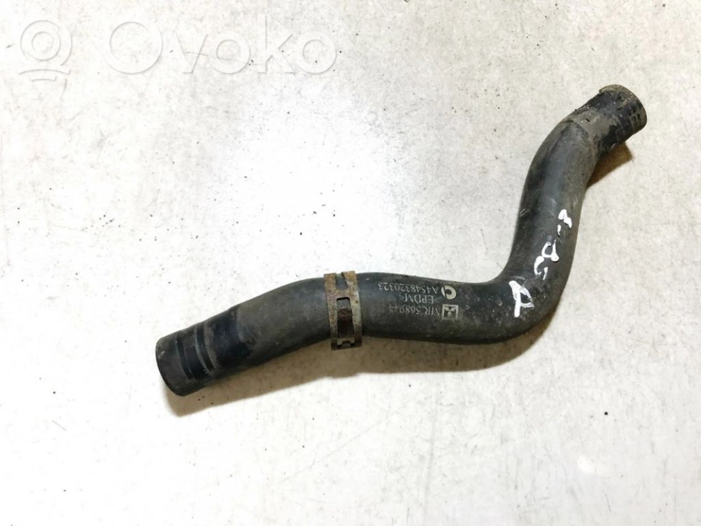 Mitsubishi Colt Caurulīte (-es) / šļūtene (-es) 