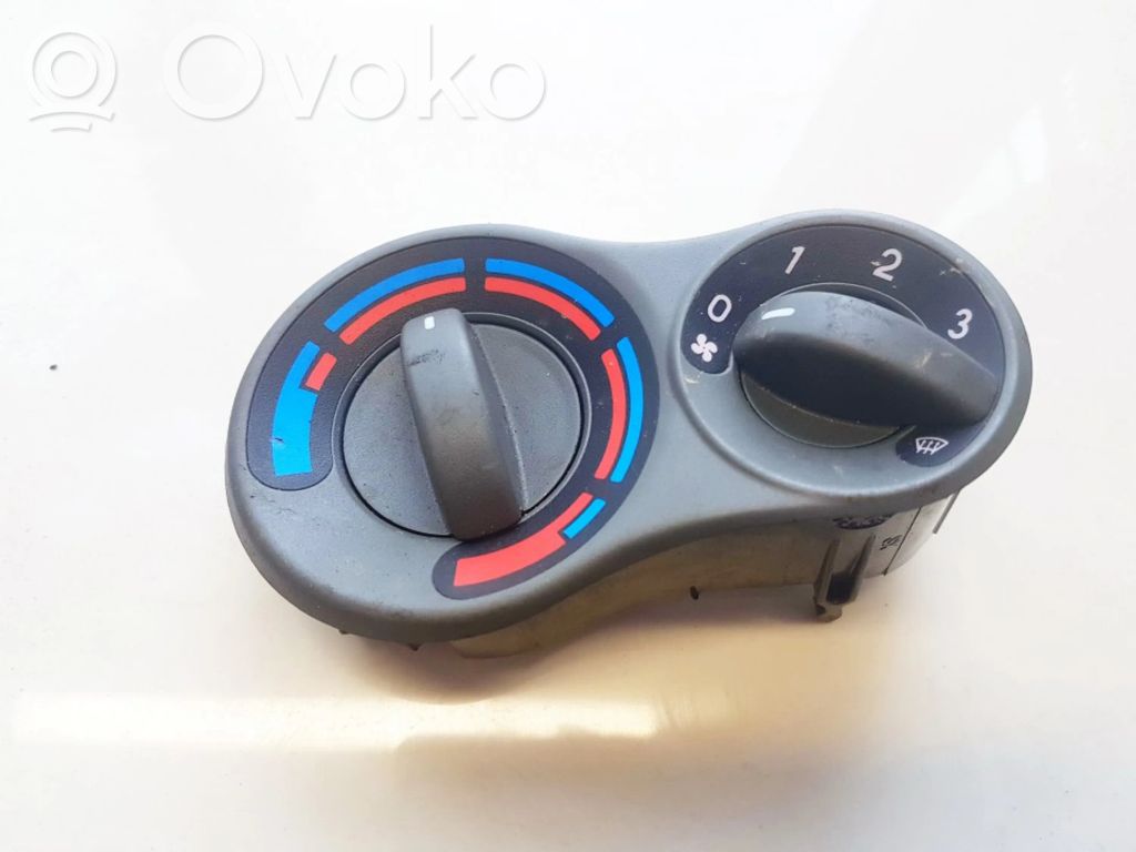 Fiat Panda II Panel klimatyzacji 