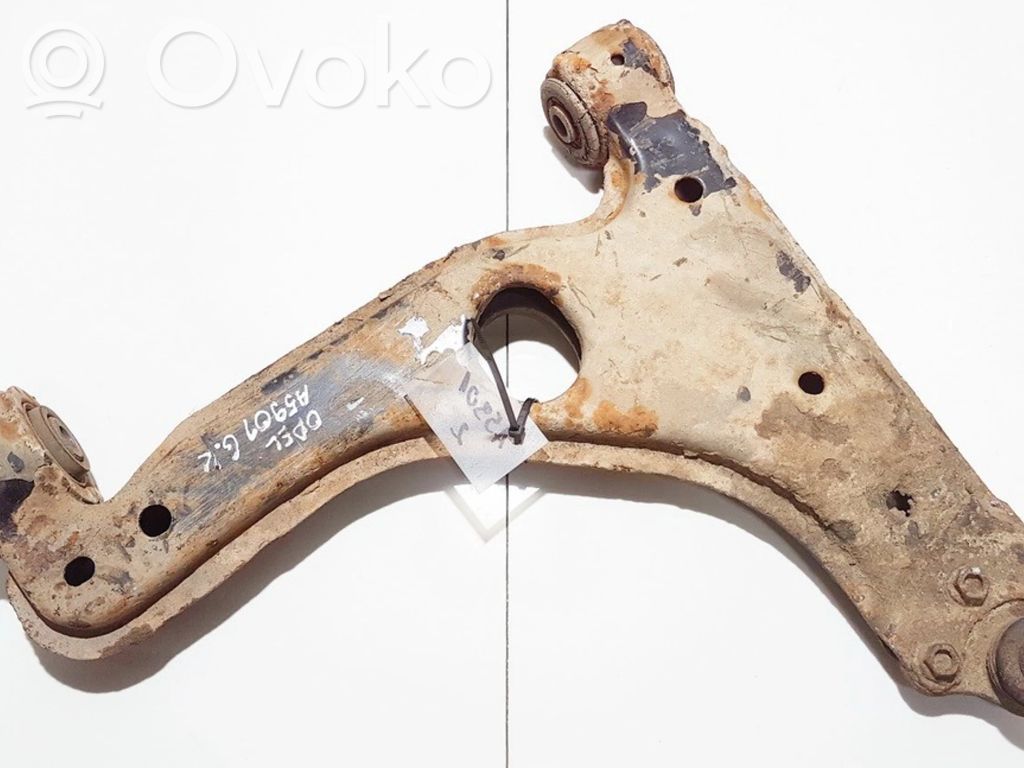 Opel Vectra B Basculă inferioară față 