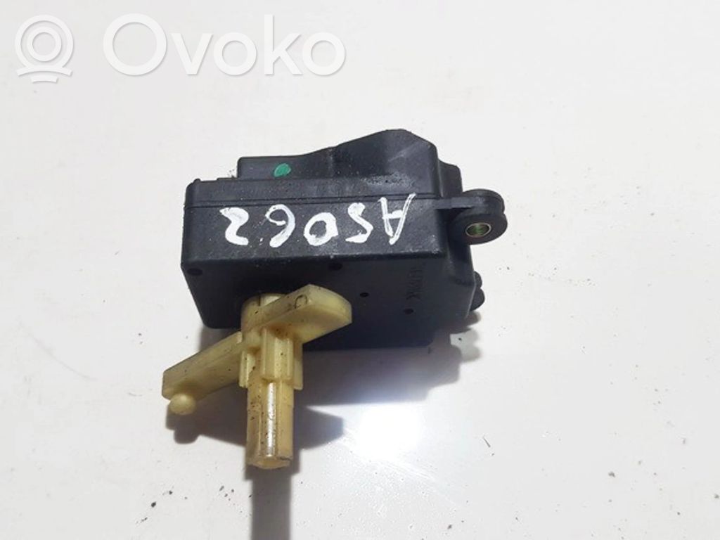 Volvo XC90 Moteur / actionneur de volet de climatisation