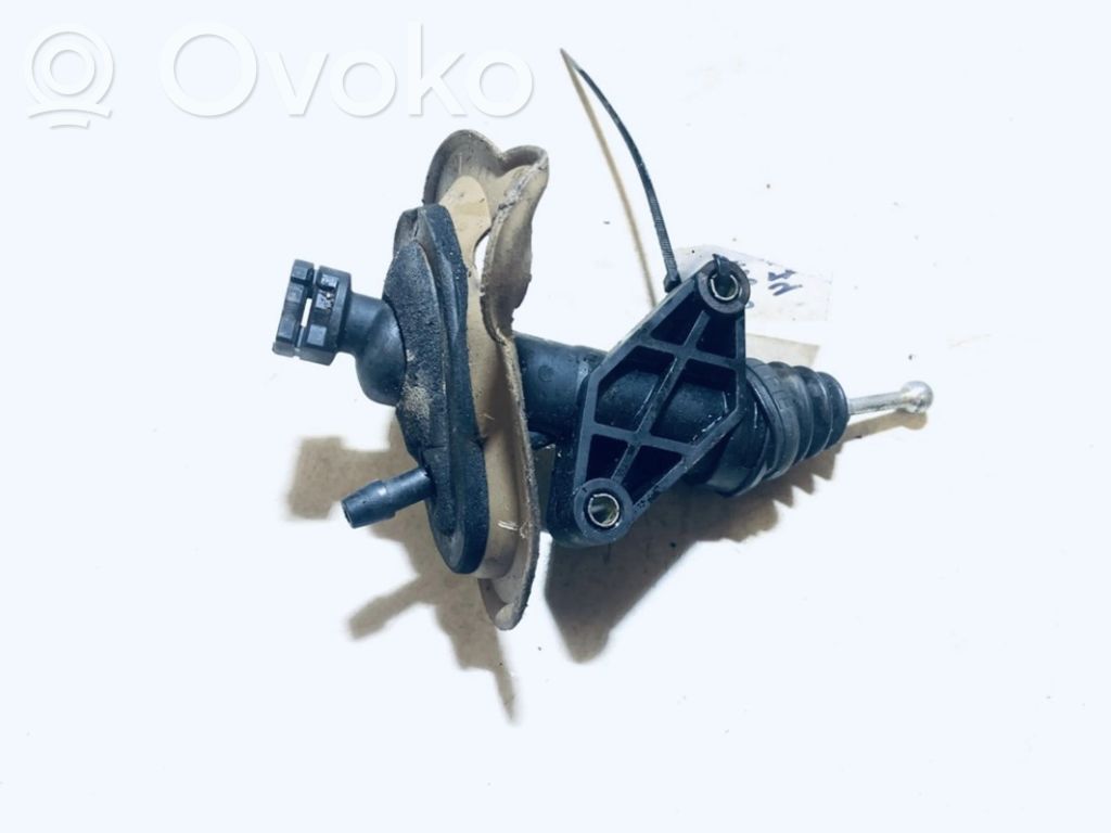 Cilindro maestro de embrague   1S717A543AB,1S717A543AB