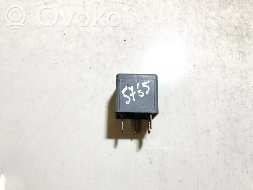 Otros relés   1J0906381A,V23134B63X396,1J0906381A,V23134B63X396