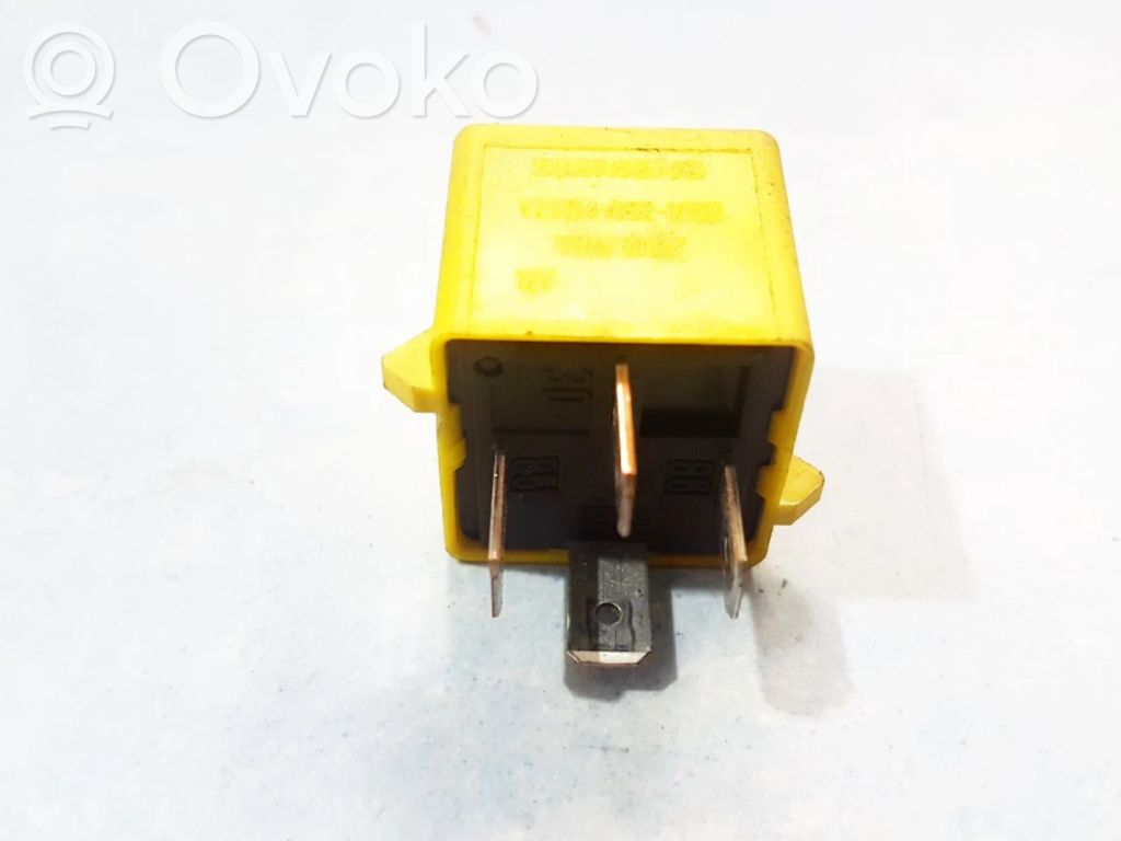 Alte relee   V23134B52X130,V23134B52X130,V23134B52X130,V23134B52X130