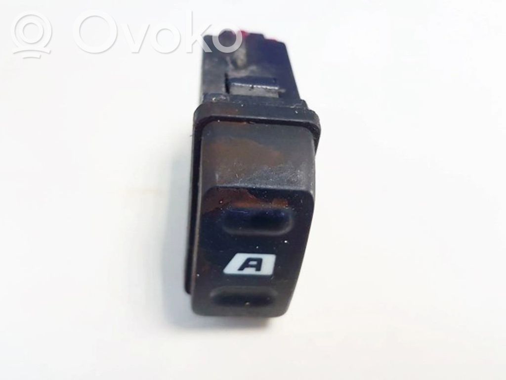Citroen Xsara Electric window control switch 