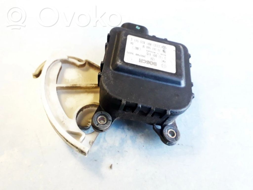 Motor/actuator clapetă aer   0132801115,8D1820511,0132801115,8D1820511