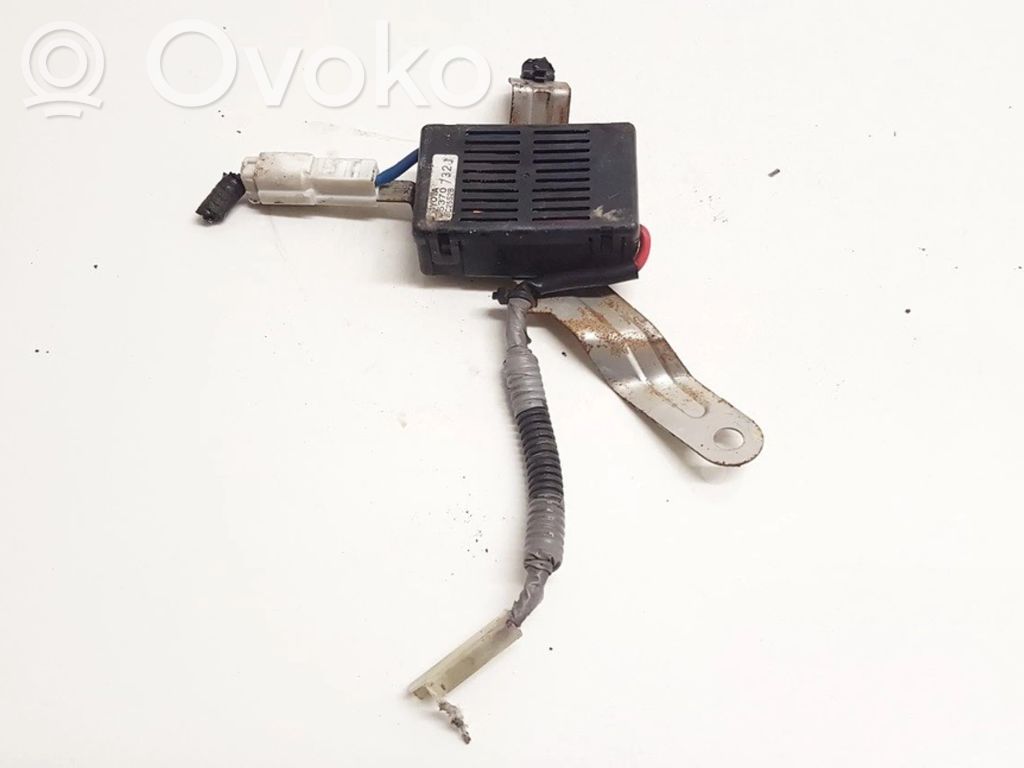 Lexus IS 220D-250-350 Centralina antenna 