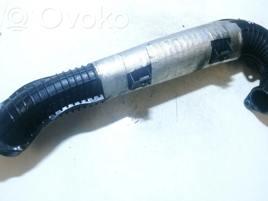 Volvo C30 Tubo flessibile intercooler 