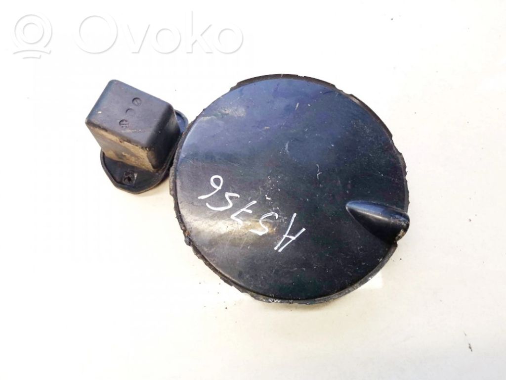 Opel Signum Bușon rezervor 