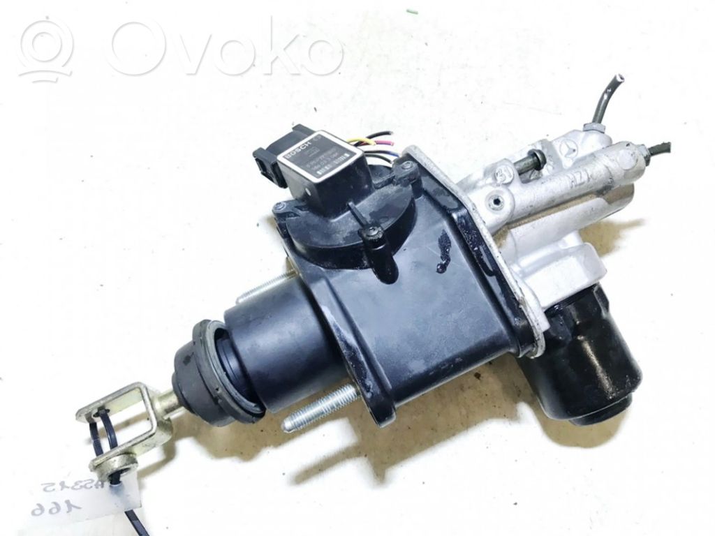 Mercedes-Benz E W211 Główny cylinder hamulca 