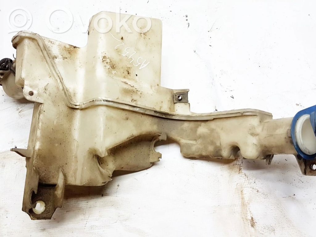 Volkswagen PASSAT B6 Serbatoio/vaschetta liquido lavavetri parabrezza