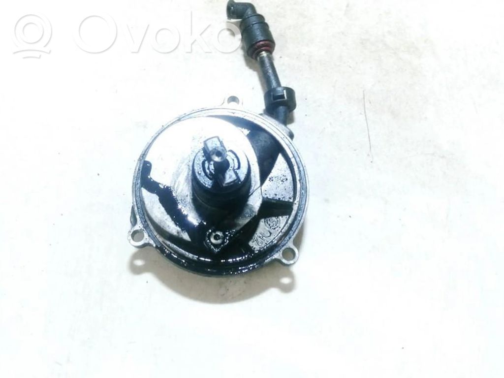 Mercedes-Benz A W168 Pompa a vuoto