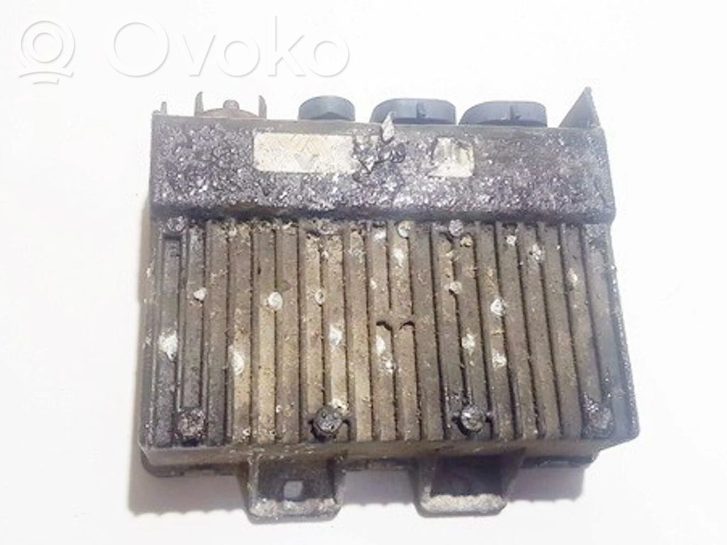 Unidad de control/módulo del motor   7700106071,7700106071