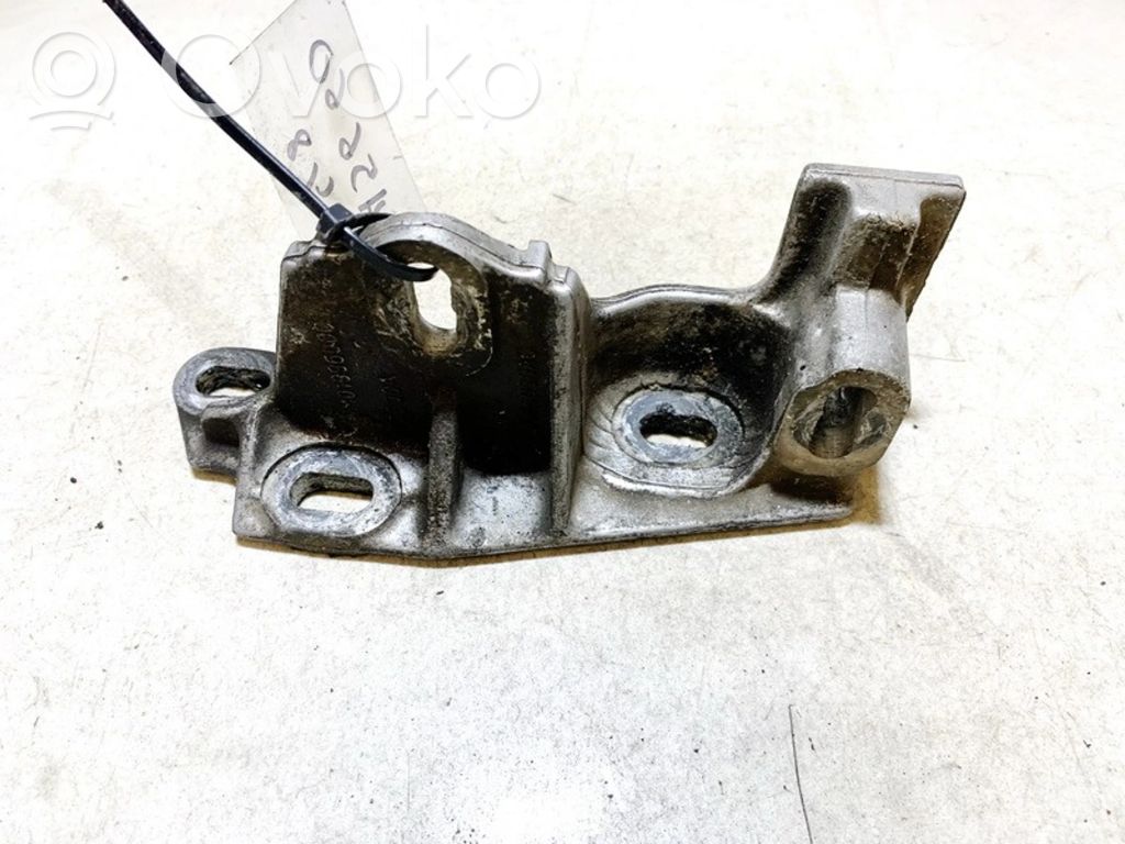Volkswagen Sharan Engine mounting bracket 
