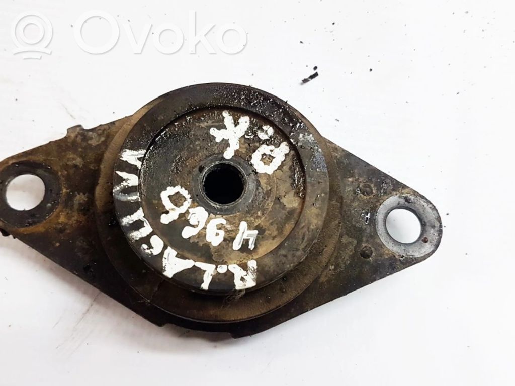 Renault Laguna I Supporto di montaggio del motore