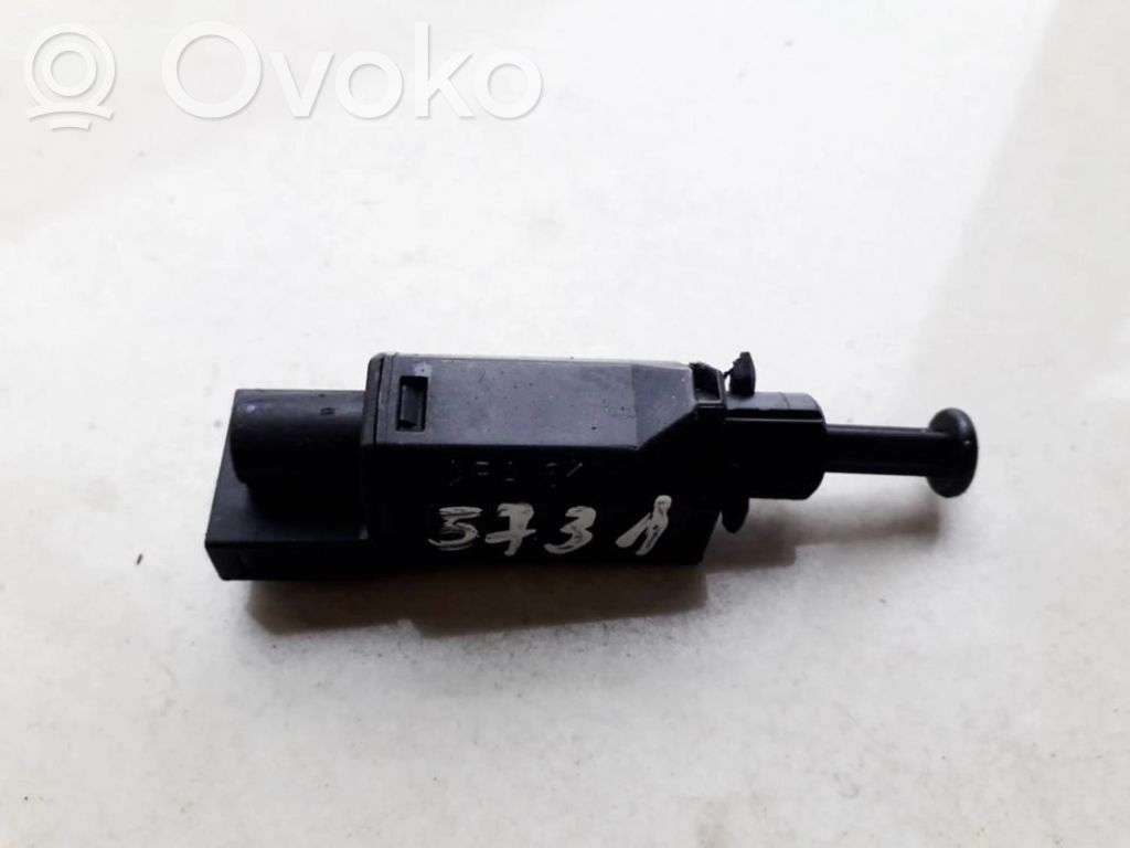 Interruptor sensor del pedal de freno   927189D,927189D