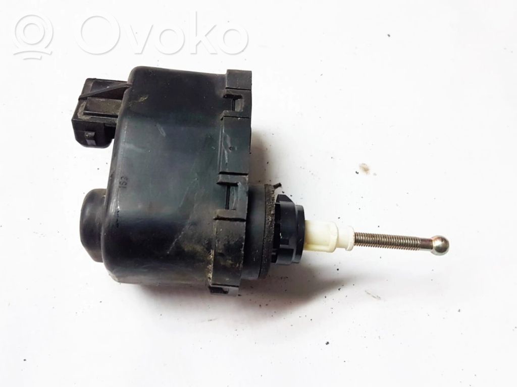 Audi 100 S4 C4 Motor reglare nivel far 