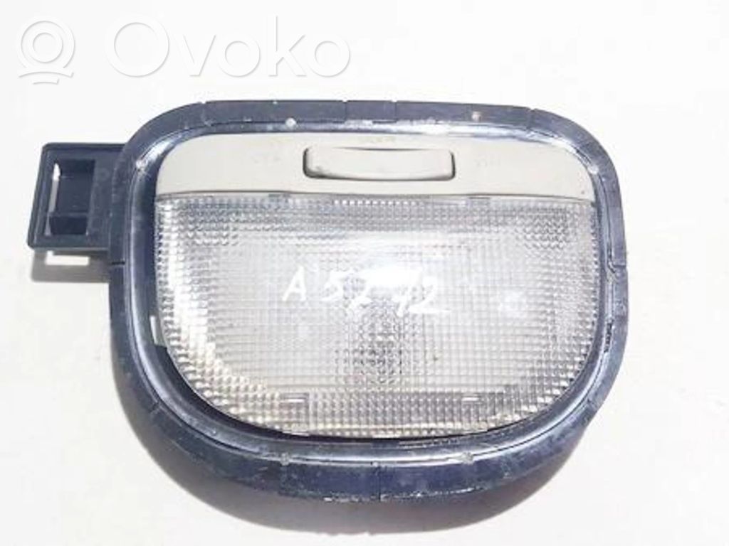Subaru Legacy Illuminazione sedili posteriori 