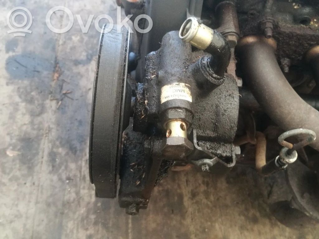 Mitsubishi Carisma Pompă servodirecție 