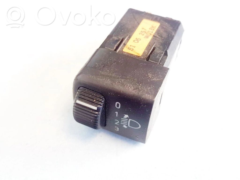 Saab 9-3 Ver1 Interruttore di regolazione livello altezza dei fari 