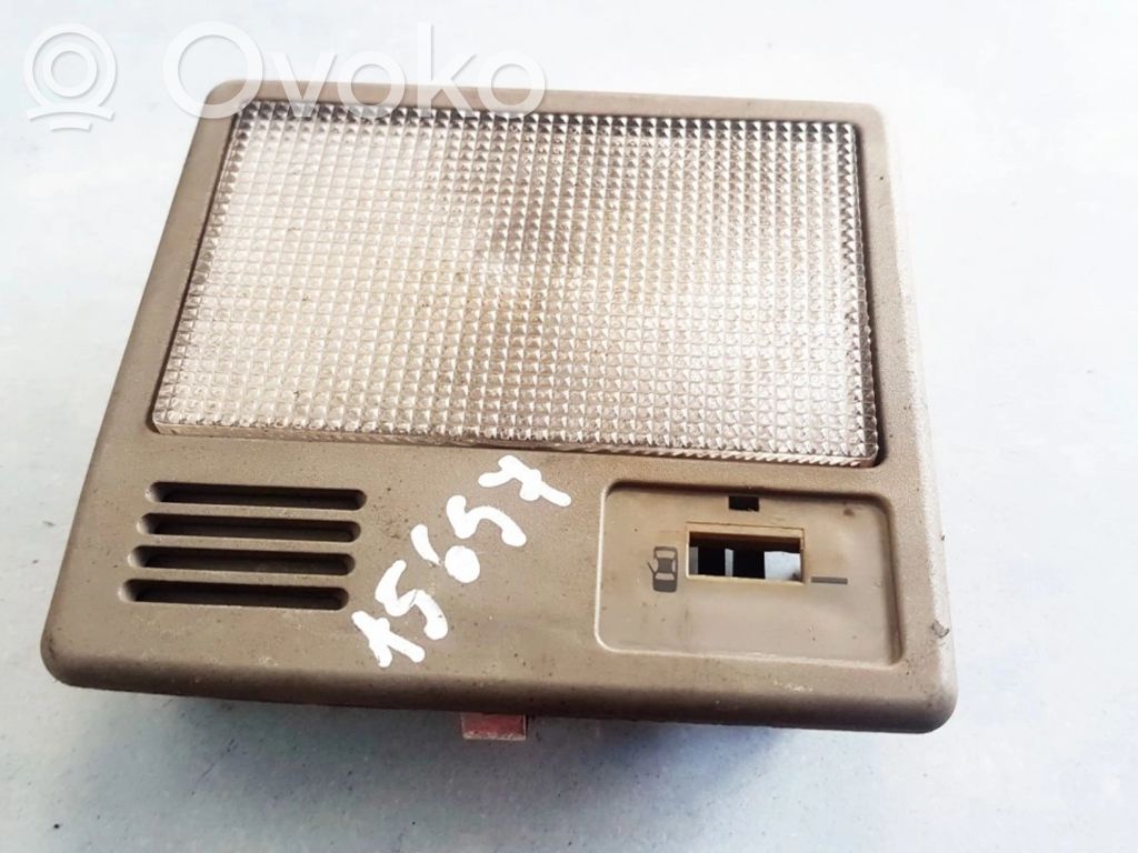 Audi A6 S6 C4 4A Luz del asiento trasero 