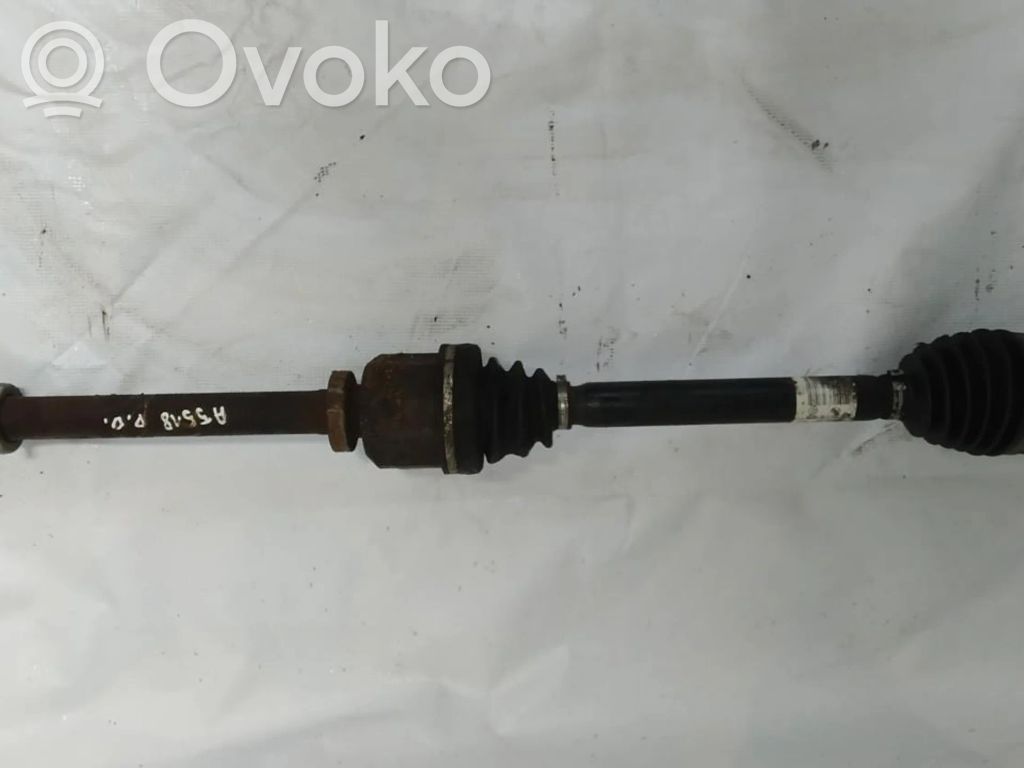 Eje de transmisión delantero   8200786810,EBJ104MBC104,8200786810,EBJ104MBC104