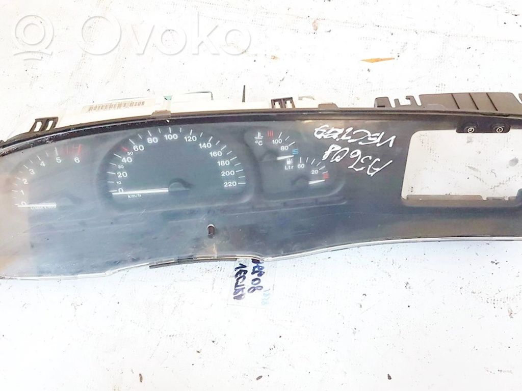 Opel Vectra B Nopeusmittari (mittaristo)