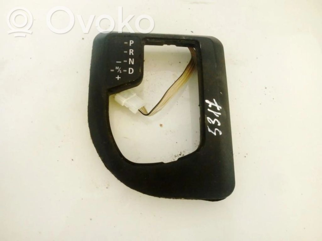 BMW 5 E60 E61 Rivestimento in plastica cornice della leva del cambio 