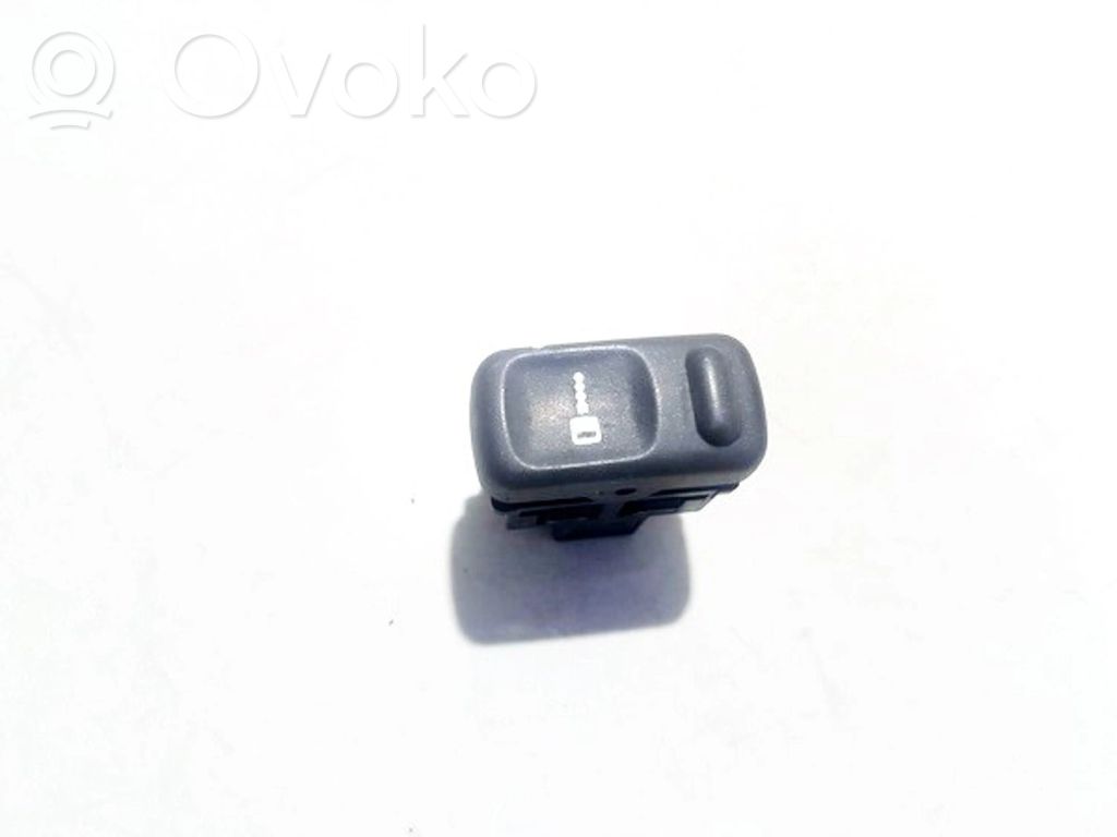 Volvo S40, V40 Buton comutator închidere centralizată 