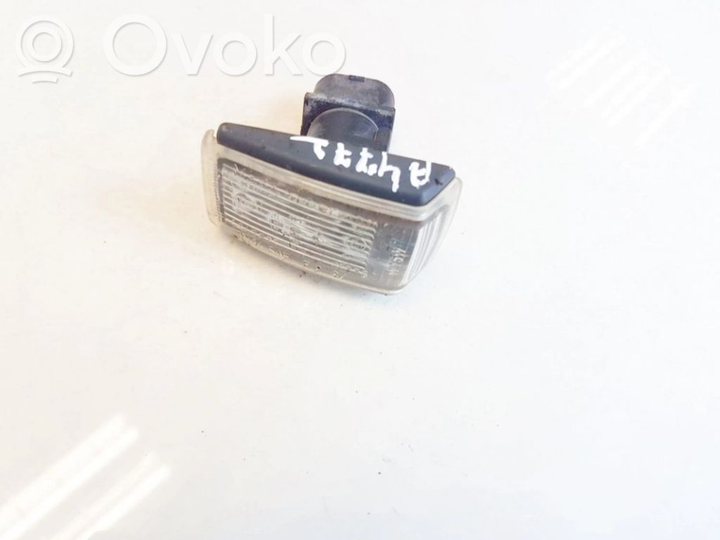 Volvo S70  V70  V70 XC Indicatore di direzione del parafango anteriore 