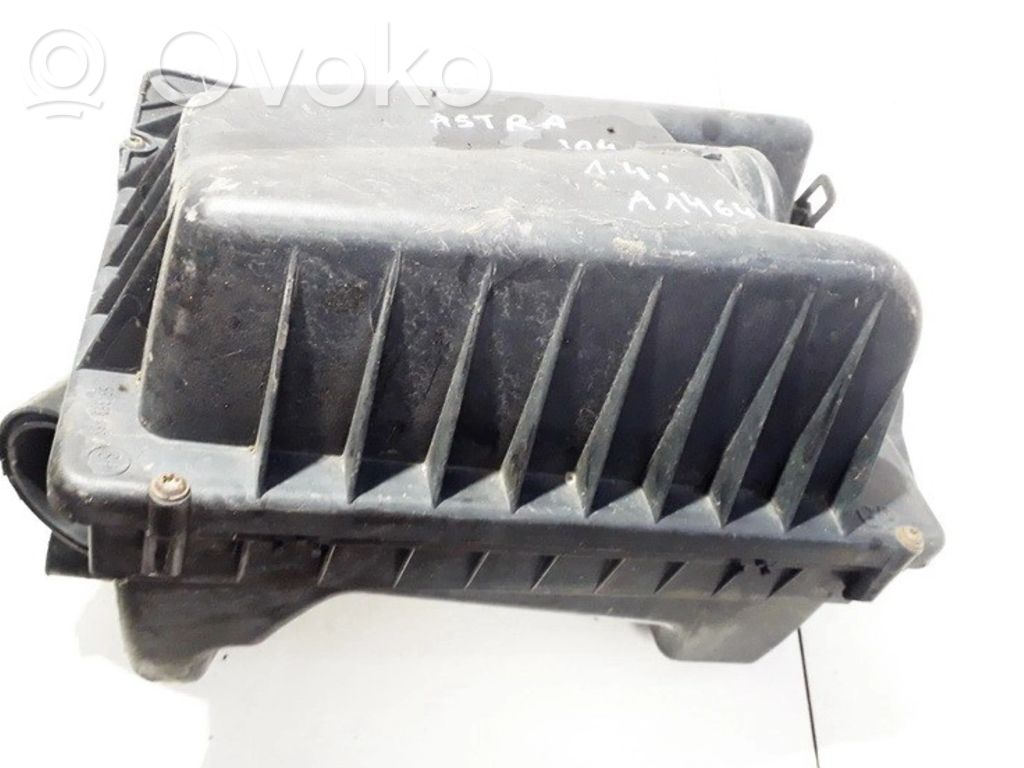 Opel Astra H Scatola del filtro dell’aria 