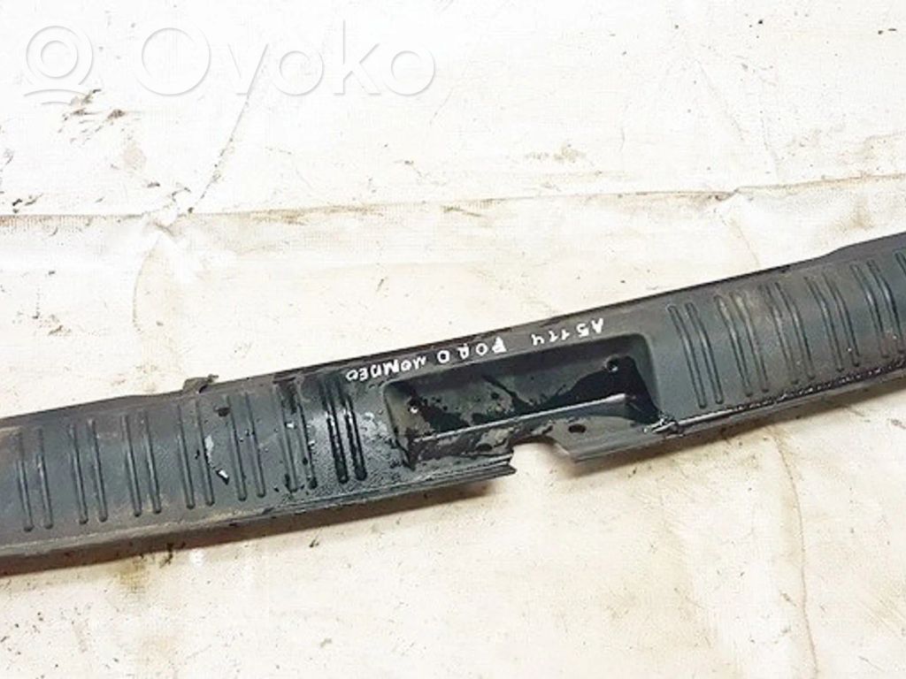 Ford Mondeo Mk III Inne elementy wykończenia bagażnika 