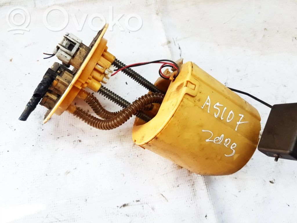 Toyota Avensis T270 Sensore di livello del carburante 