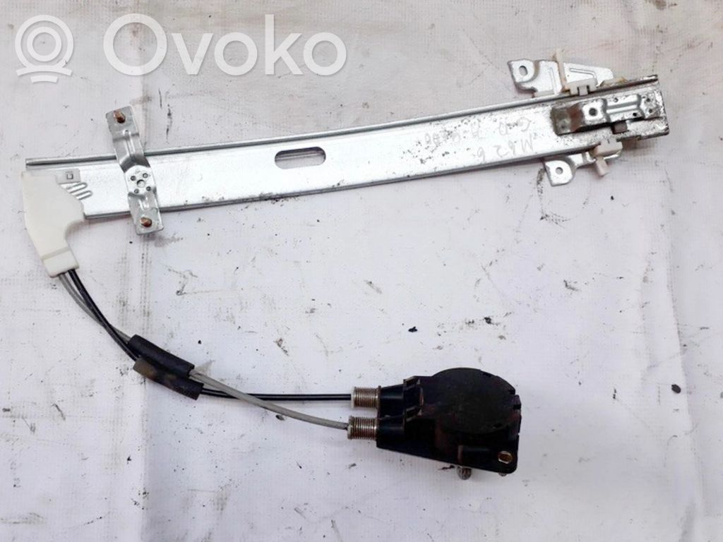 Regulador con motor de la ventanilla de la puerta corredera