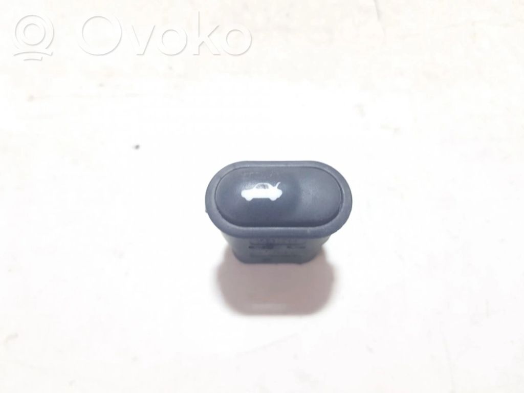 Mercury Cougar VIII Tailgate opening switch 