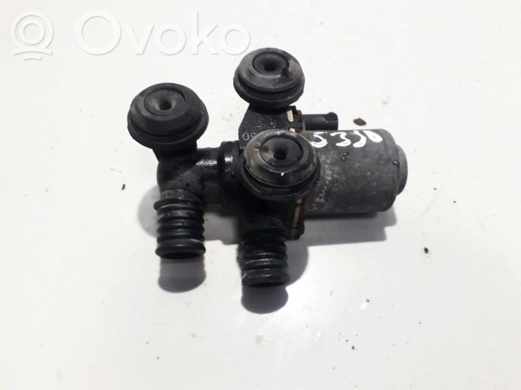 BMW 3 E46 Valvola di regolazione del liquido di raffreddamento e del riscaldatore