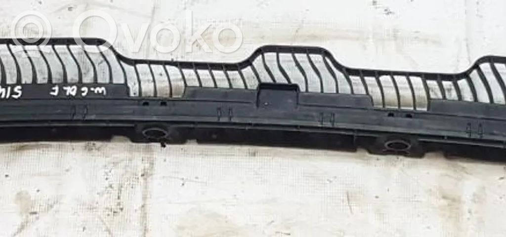 Volkswagen Golf VII Uchwyt / Mocowanie zderzaka tylnego 