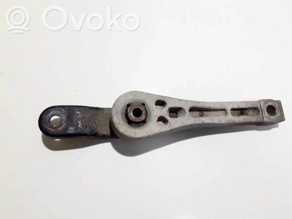 Volkswagen Touran I Engine mount bracket 